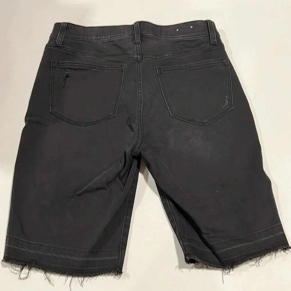 Lularoe - 30, simply comfortable,‎ black denim shorts, distressed